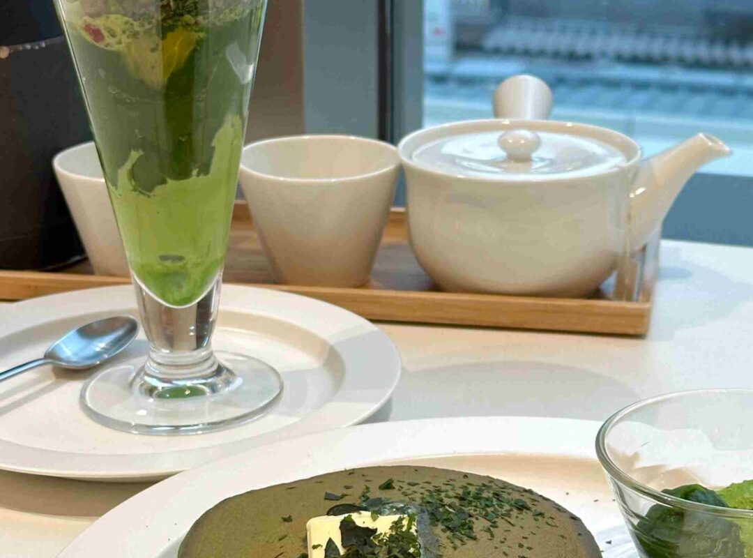 京都┃中村藤吉：必點四条店限定，彷彿在喝茶的鬆餅！