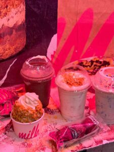 Read more about the article 紐約┃Milk Bar ：牛奶霜淇淋與奶昔，West Village必訪小店！