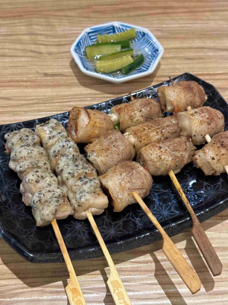 織田信長串燒酒場｜台中西屯居酒屋推薦，串燒必點月見雞肉丸！