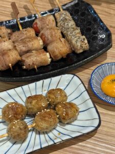 Read more about the article 台中┃織田信長串燒酒場：超人氣連鎖居酒屋，西屯深夜美食好去處！
