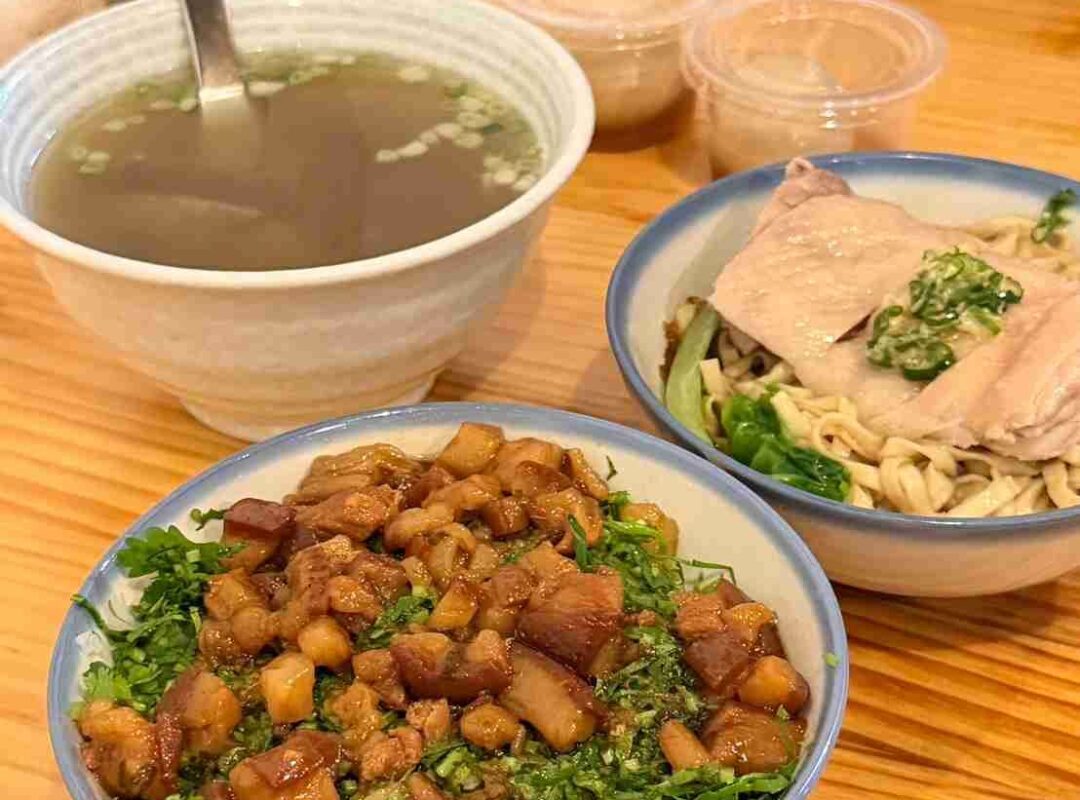 台中┃桂蘭麵：隱藏在巷弄裡，為什麼卻連平日中午都客滿？