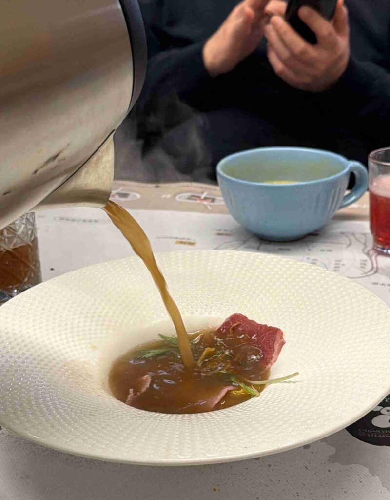 台中美食┃凱恩斯岩燒牛排：三訪商業午餐還是大推！依然是目前心目中CP值最高的牛排！