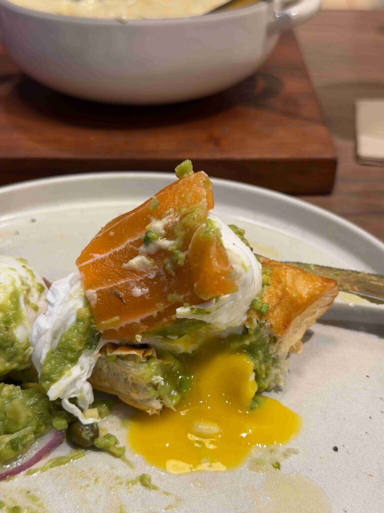 台中美食｜PRESERVE：超厲害蔬食！大推煙燻鮭魚班尼迪克蛋
PRESERVE｜雖然價位偏高，但好吃又好拍，連麵包都好吃！